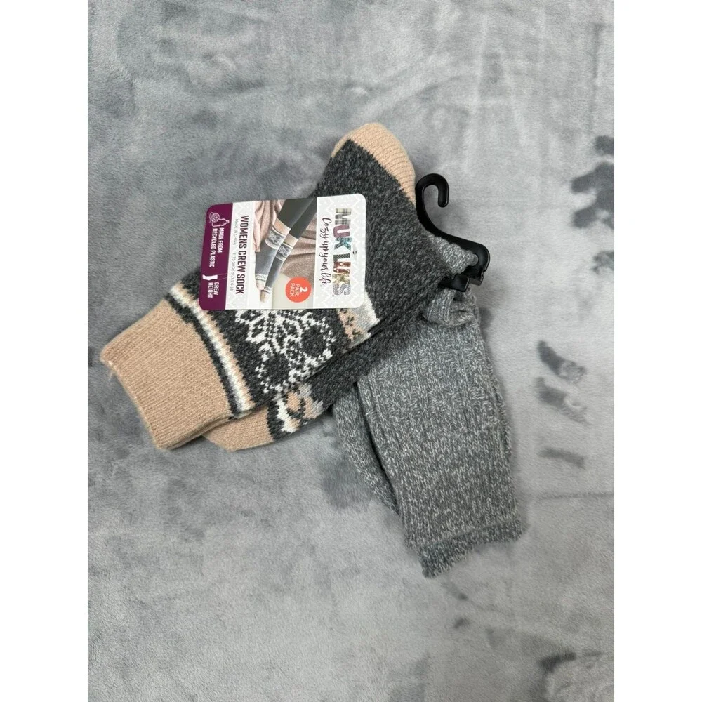 Muk Luk Women’s  2 Pair Pack Crew Height Socks size 6-11 Gray